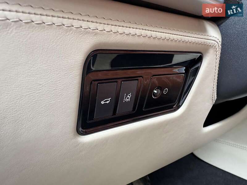 Внедорожник / Кроссовер Jaguar F-Pace 2016 в Киеве