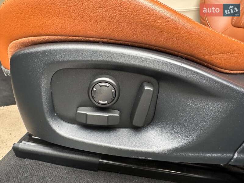 Внедорожник / Кроссовер Jaguar F-Pace 2016 в Киеве
