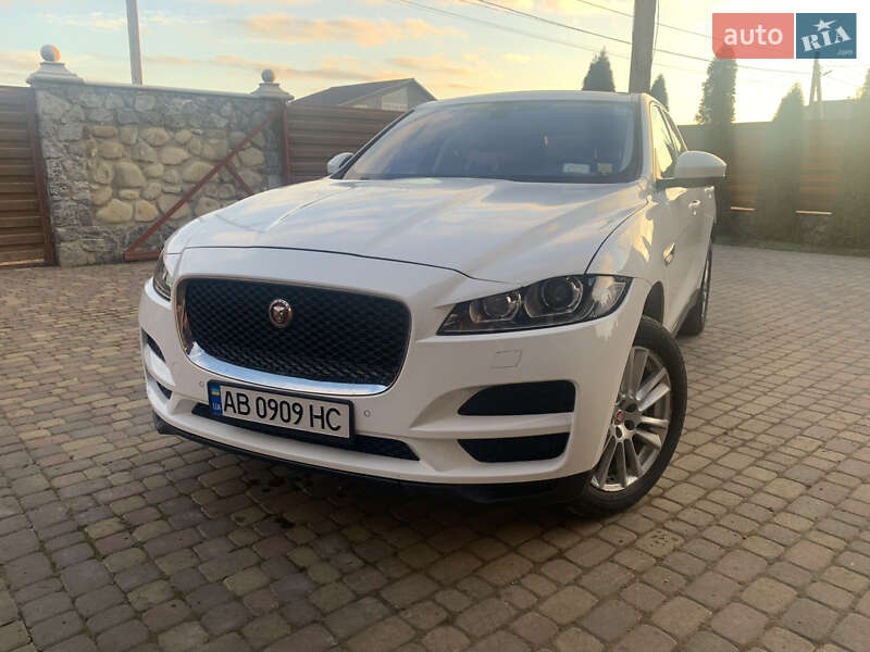 Внедорожник / Кроссовер Jaguar F-Pace 2020 в 