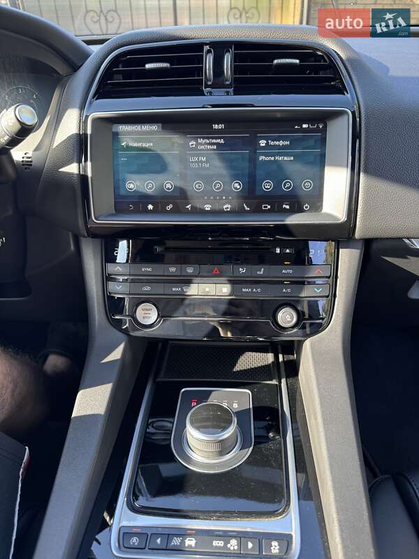 Внедорожник / Кроссовер Jaguar F-Pace 2016 в Киеве