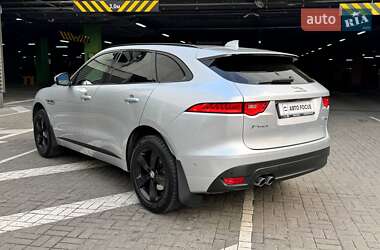 Внедорожник / Кроссовер Jaguar F-Pace 2017 в 