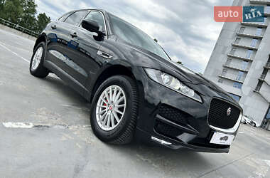 Внедорожник / Кроссовер Jaguar F-Pace 2016 в 