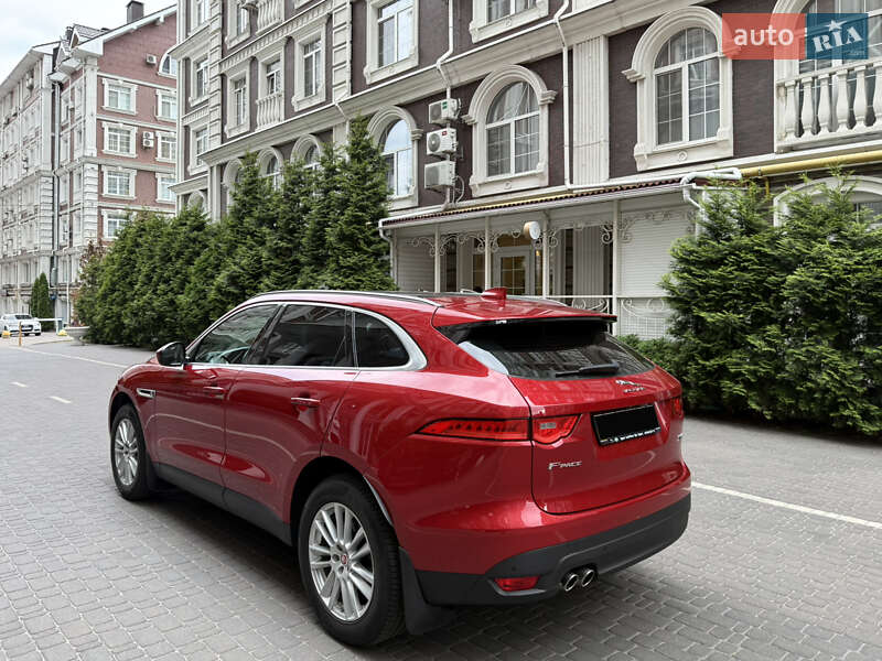 Позашляховик / Кросовер Jaguar F-Pace 2017 в Києві