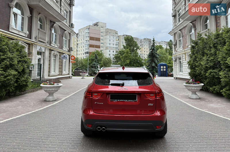 Позашляховик / Кросовер Jaguar F-Pace 2017 в Києві