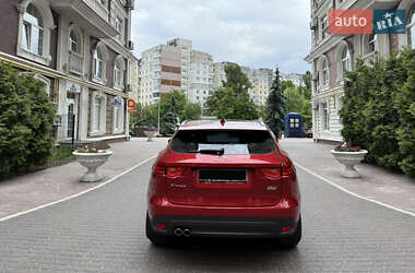 Внедорожник / Кроссовер Jaguar F-Pace 2017 в 