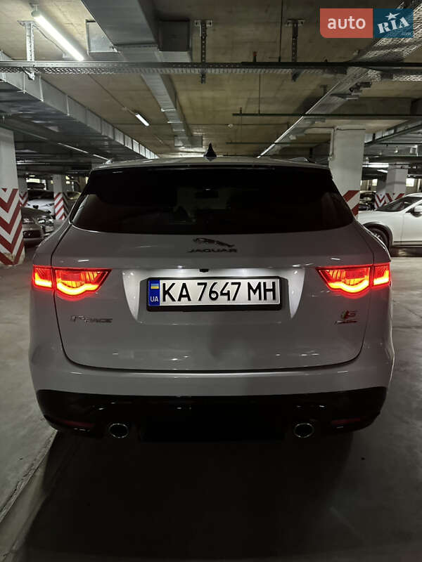 Позашляховик / Кросовер Jaguar F-Pace 2020 в Києві