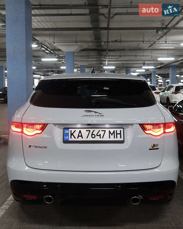 Позашляховик / Кросовер Jaguar F-Pace 2020 в Києві