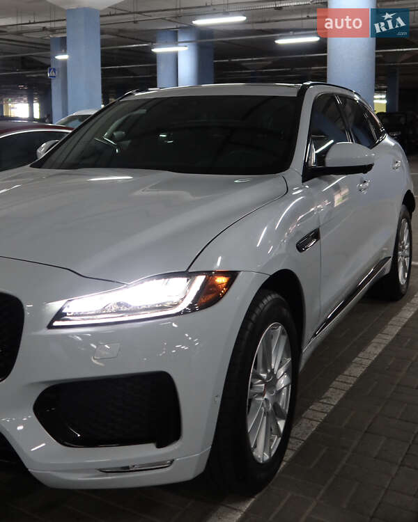 Позашляховик / Кросовер Jaguar F-Pace 2020 в Києві