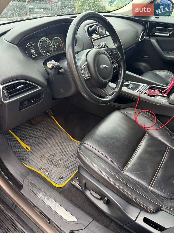 Внедорожник / Кроссовер Jaguar F-Pace 2016 в Днепре