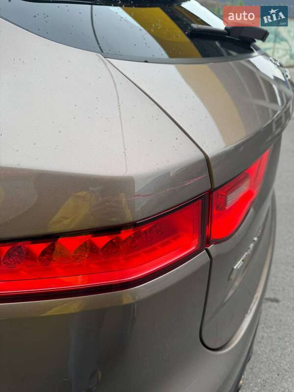 Внедорожник / Кроссовер Jaguar F-Pace 2016 в Днепре