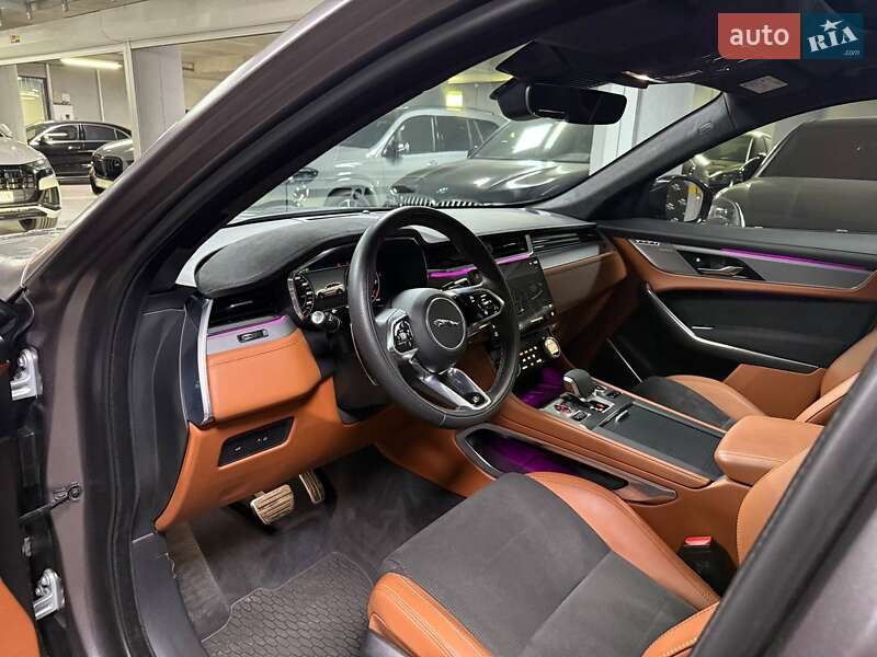 Внедорожник / Кроссовер Jaguar F-Pace 2022 в Киеве