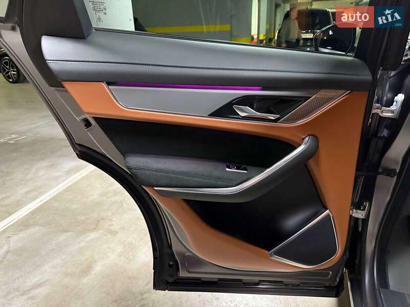 Внедорожник / Кроссовер Jaguar F-Pace 2022 в Киеве