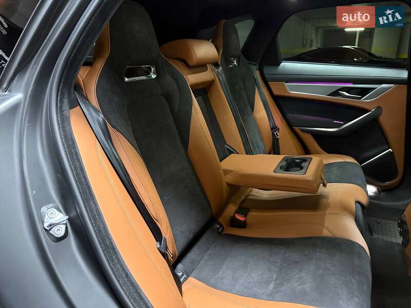 Внедорожник / Кроссовер Jaguar F-Pace 2022 в Киеве