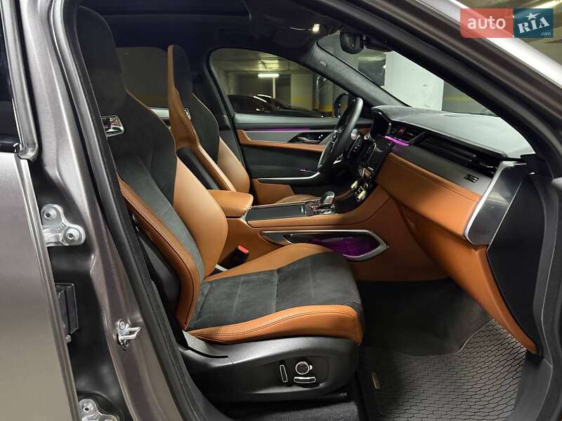 Внедорожник / Кроссовер Jaguar F-Pace 2022 в Киеве