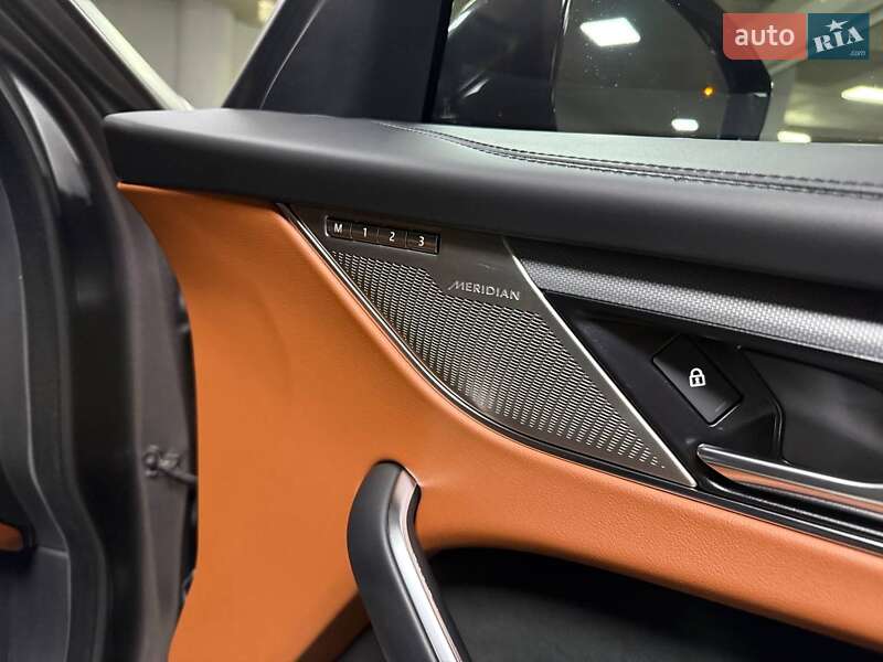Внедорожник / Кроссовер Jaguar F-Pace 2022 в Киеве