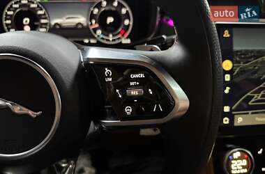 Внедорожник / Кроссовер Jaguar F-Pace 2022 в 
