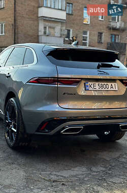 Позашляховик / Кросовер Jaguar F-Pace 2020 в 