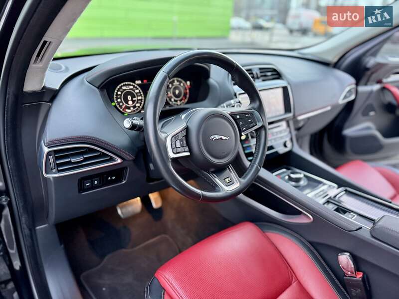 Внедорожник / Кроссовер Jaguar F-Pace 2019 в Киеве фото 36 Внедорожник / Кроссовер Jaguar F-Pace 2019 в Киеве