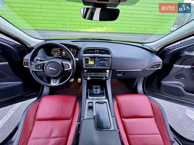 Внедорожник / Кроссовер Jaguar F-Pace 2019 в Киеве фото 58 Внедорожник / Кроссовер Jaguar F-Pace 2019 в Киеве
