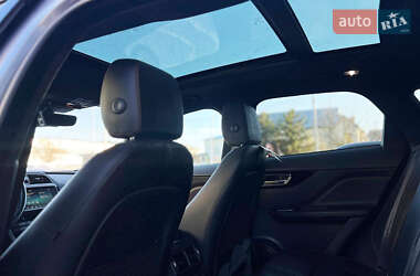Внедорожник / Кроссовер Jaguar F-Pace 2020 в 