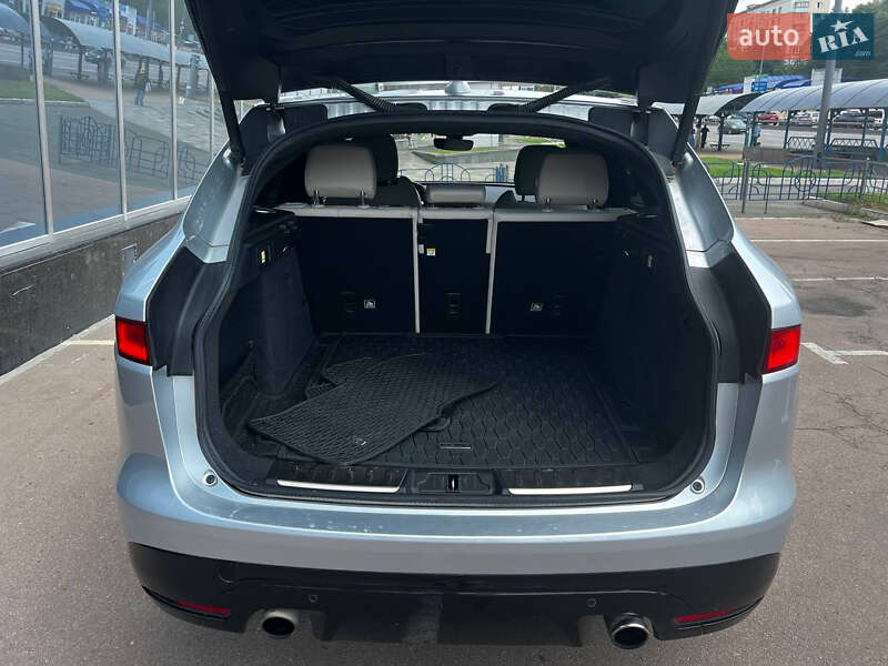 Внедорожник / Кроссовер Jaguar F-Pace 2018 в Киеве