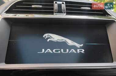 Позашляховик / Кросовер Jaguar F-Pace 2017 в Києві