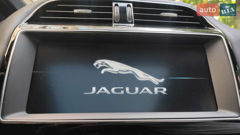 Позашляховик / Кросовер Jaguar F-Pace 2017 в Києві
