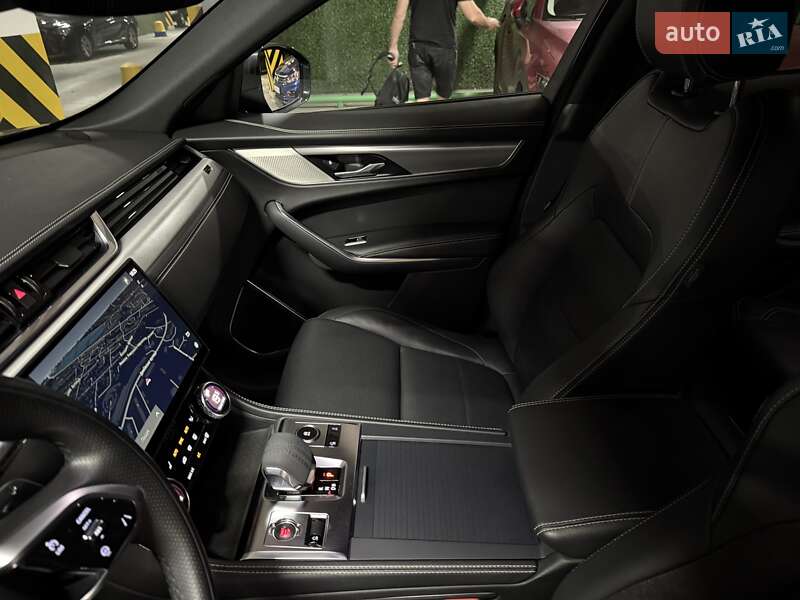 Внедорожник / Кроссовер Jaguar F-Pace 2021 в Киеве