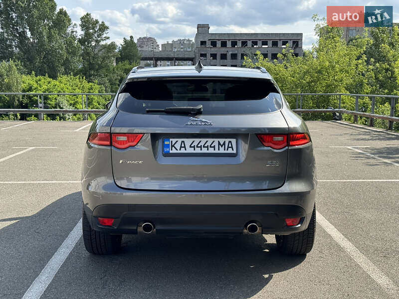 Позашляховик / Кросовер Jaguar F-Pace 2017 в Києві