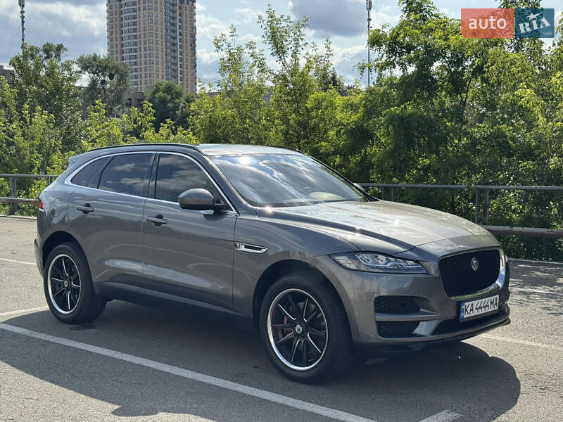 Позашляховик / Кросовер Jaguar F-Pace 2017 в Києві