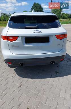 Позашляховик / Кросовер Jaguar F-Pace 2016 в 