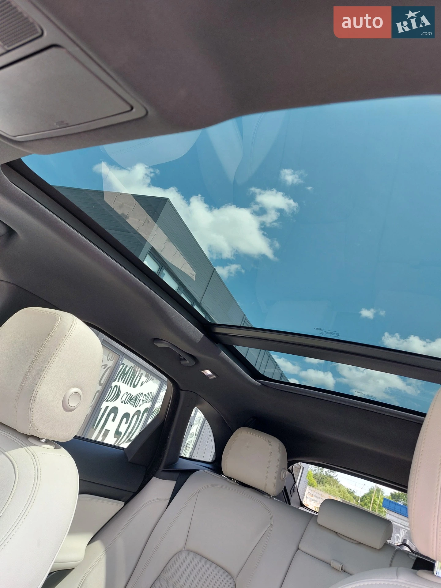 2016 Jaguar F-Pace - мініатюра 18