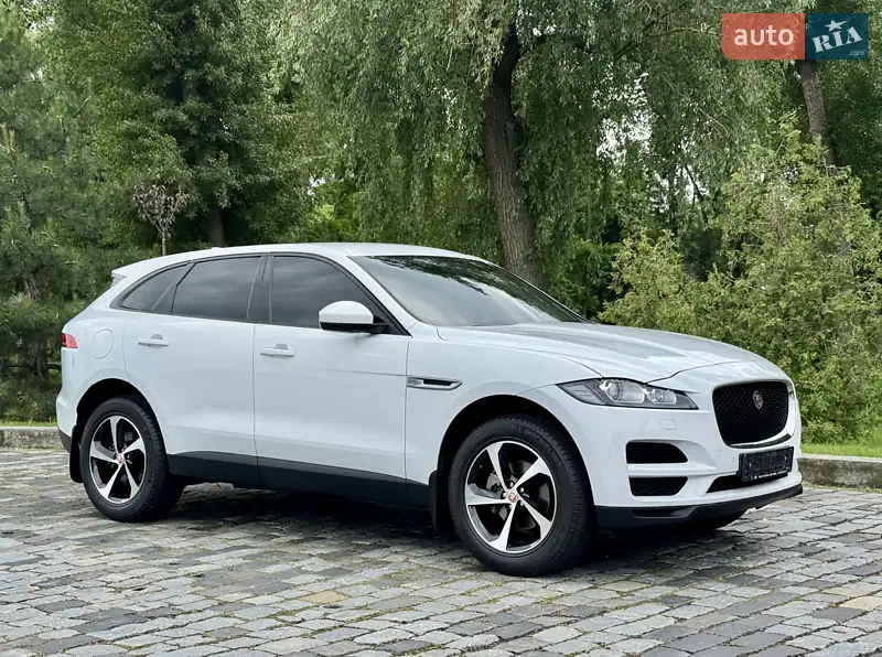 Внедорожник / Кроссовер Jaguar F-Pace 2016 в 