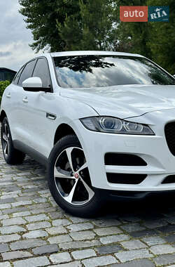 Позашляховик / Кросовер Jaguar F-Pace 2016 в 