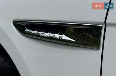 Позашляховик / Кросовер Jaguar F-Pace 2016 в 