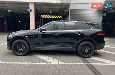 Позашляховик / Кросовер Jaguar F-Pace 2016 в 