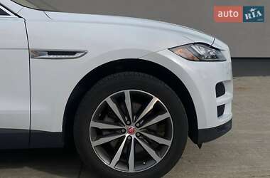 Позашляховик / Кросовер Jaguar F-Pace 2017 в 