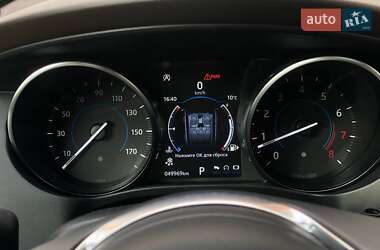 Позашляховик / Кросовер Jaguar F-Pace 2017 в 