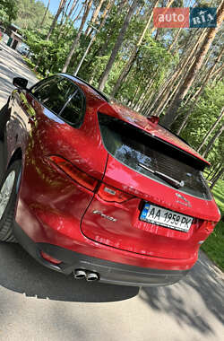 Внедорожник / Кроссовер Jaguar F-Pace 2016 в 
