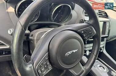 Внедорожник / Кроссовер Jaguar F-Pace 2016 в 