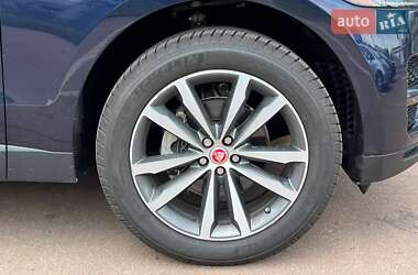 Внедорожник / Кроссовер Jaguar F-Pace 2017 в 