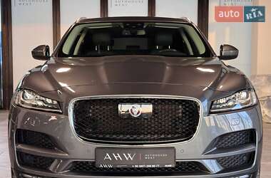 Позашляховик / Кросовер Jaguar F-Pace 2017 в 