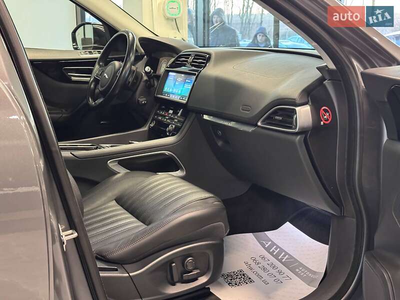 Внедорожник / Кроссовер Jaguar F-Pace 2017 в Львове