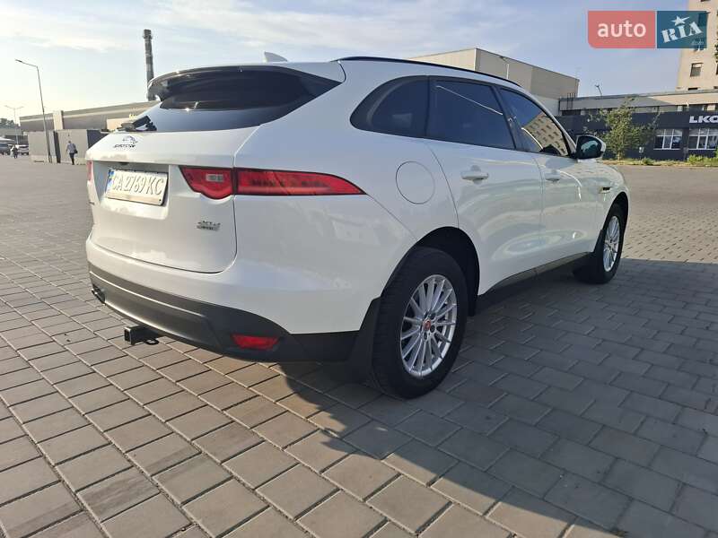 Позашляховик / Кросовер Jaguar F-Pace 2017 в Черкасах