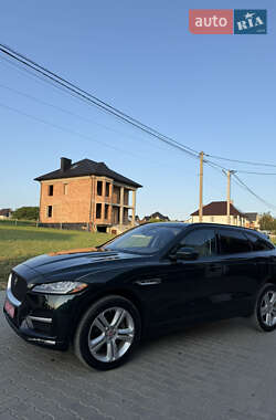 Внедорожник / Кроссовер Jaguar F-Pace 2017 в 
