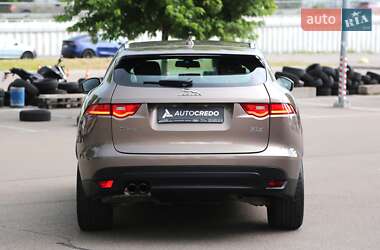 Внедорожник / Кроссовер Jaguar F-Pace 2016 в 