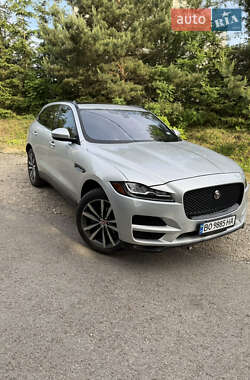 Внедорожник / Кроссовер Jaguar F-Pace 2016 в 