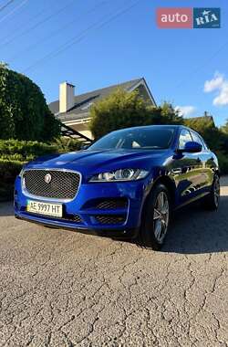 Внедорожник / Кроссовер Jaguar F-Pace 2018 в 