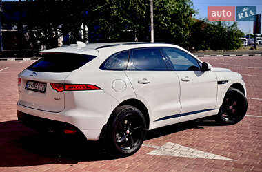 Внедорожник / Кроссовер Jaguar F-Pace 2017 в 