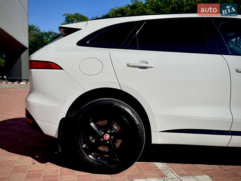Внедорожник / Кроссовер Jaguar F-Pace 2017 в Одессе